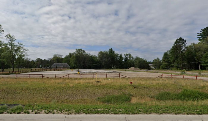 Motel 72 (Roost Motel) - Photo From Web - Empty Lot